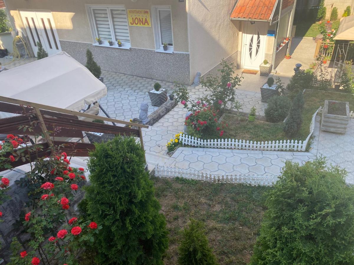 Apartmá  Ni Exteriér fotografie