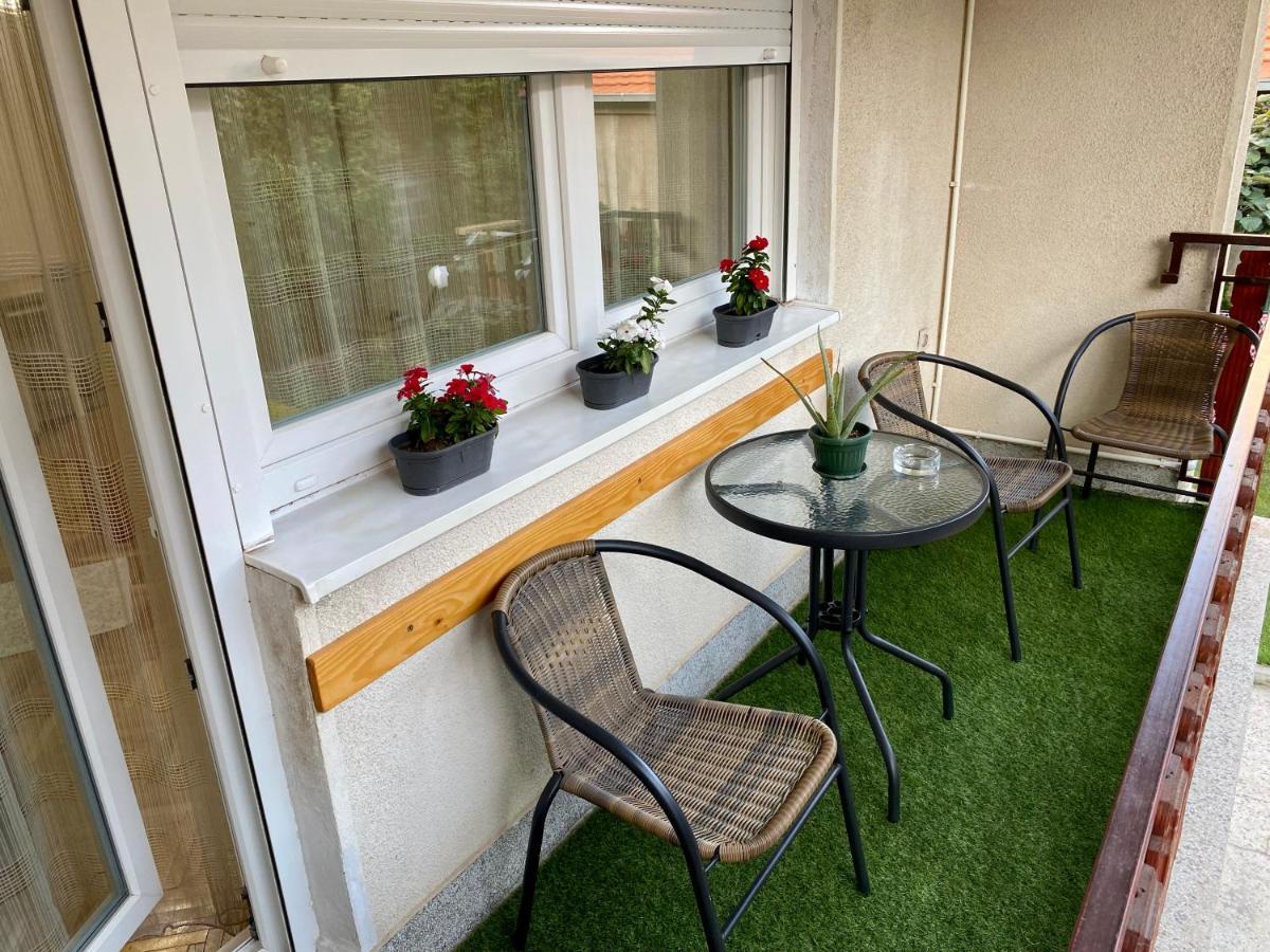 Apartmá  Ni Exteriér fotografie