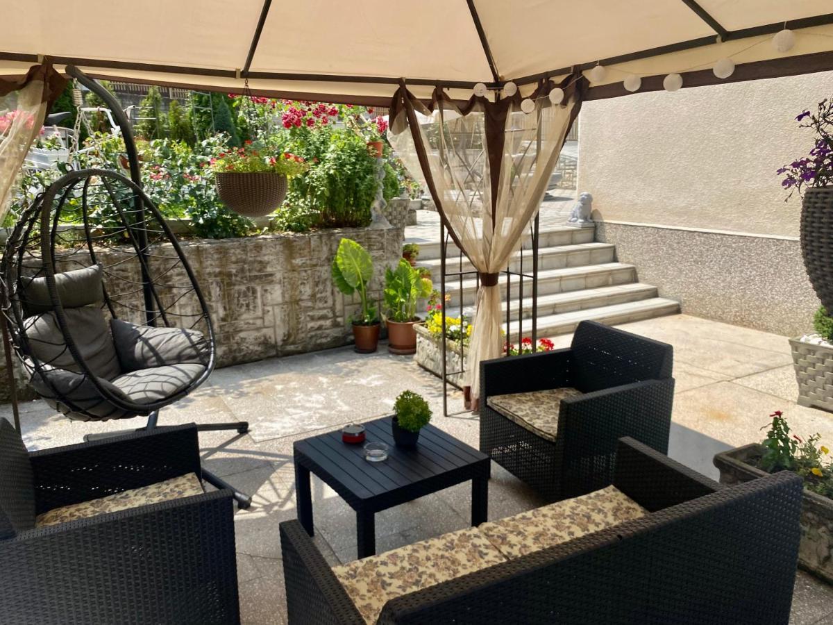 Apartmá  Ni Exteriér fotografie